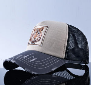 Unisex Patch Bones Wolf Embroidery Baseball Caps