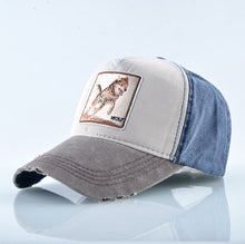 Load image into Gallery viewer, Wolf Pattern Embroidery Baseball Cap